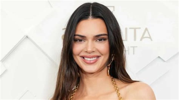 32 Stars Slaying In Sexy Lace Dresses For Any Season: Halsey, Kendall Jenner & More