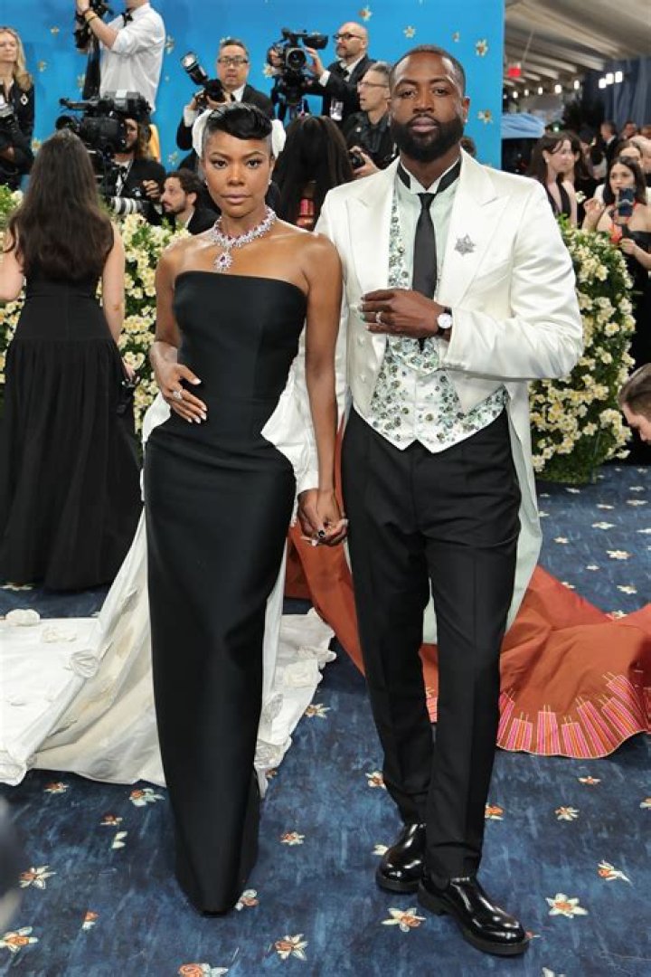 Gabrielle Union & Dwyane Wade Are Couple Goals As They Celebrate His 38th Birthday In Paris