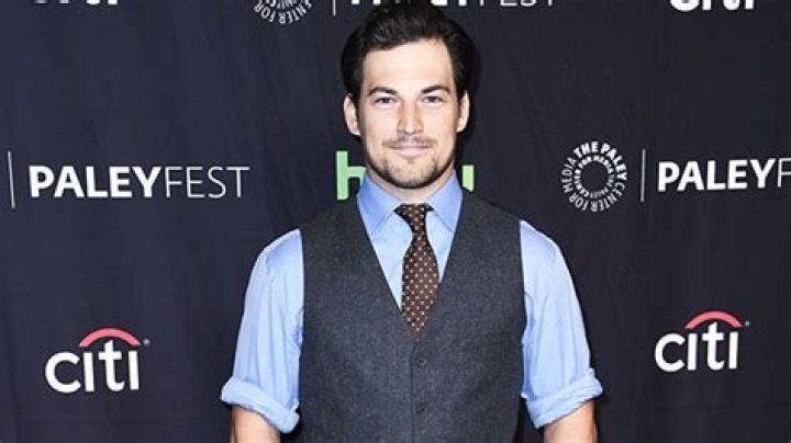 Giacomo Gianniotti Reveals How His ‘Reign’ Family All Came Together For The Film ‘Acquainted’
