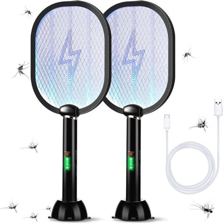 If You’re Suffering From Stress Acne, This Handheld LED Light Zaps Zits & Is Under $200