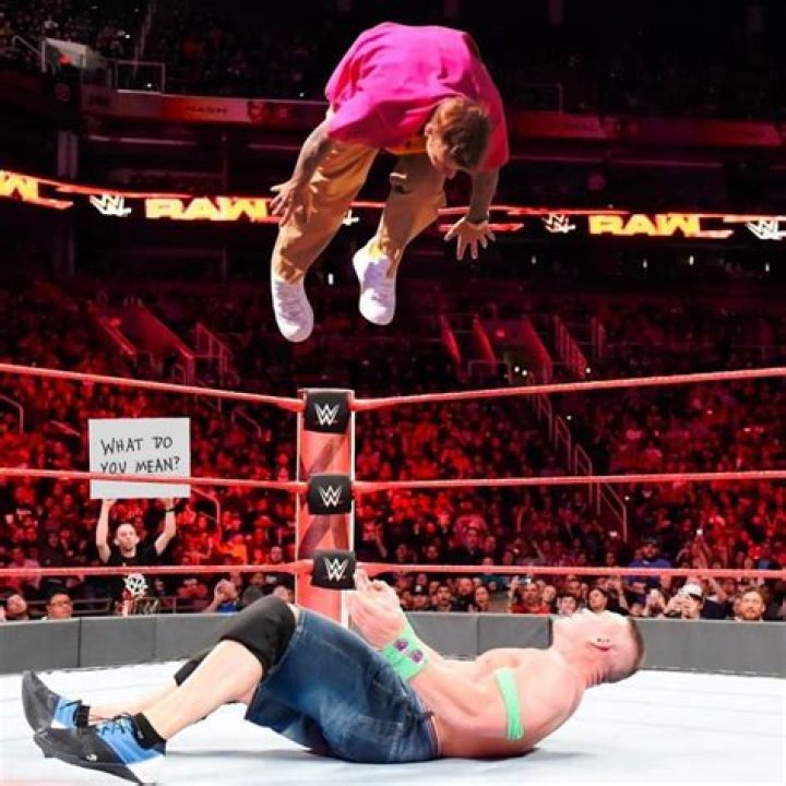 John Cena Challenges Justin Bieber To Fight After Viral Wrestling Meme – Hollywood Life