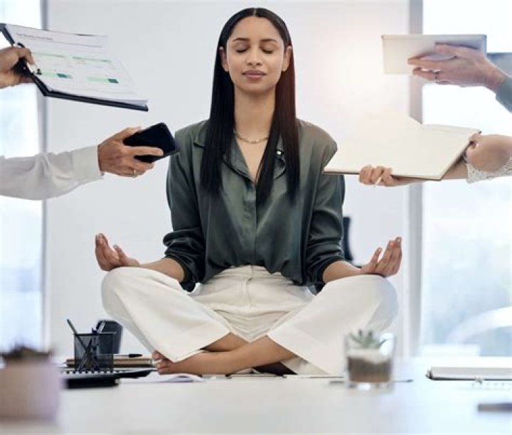 Malika Haqq Reveals Her Go-To Tricks For Staying Fit & Zen, While Managing Her Anxiety